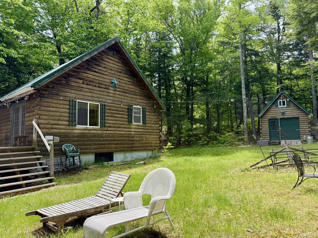 561 Lakeview Road Topsfield ME 04490