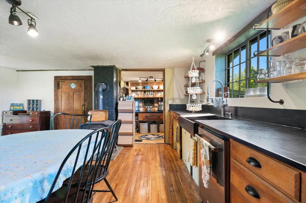 468 Hinckley Ridge Road Blue Hill ME 04614