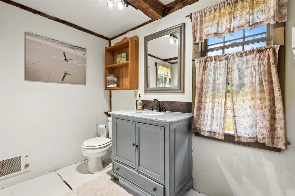 468 Hinckley Ridge Road Blue Hill ME 04614