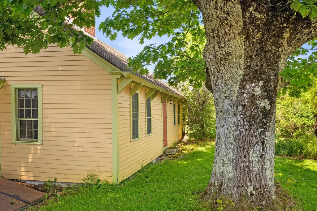 468 Hinckley Ridge Road Blue Hill ME 04614