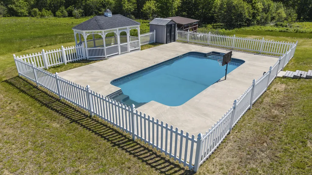 248 Lyons Road Sidney ME 04330