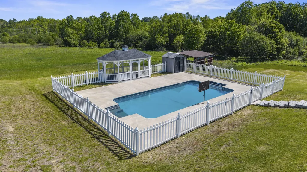 248 Lyons Road Sidney ME 04330