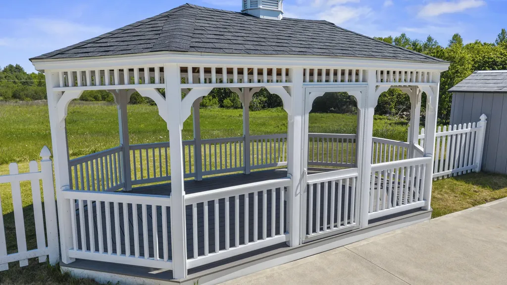 248 Lyons Road Sidney ME 04330