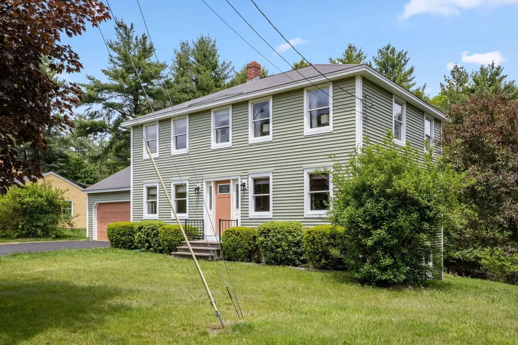 22 Crestwood Drive Westbrook ME 04092