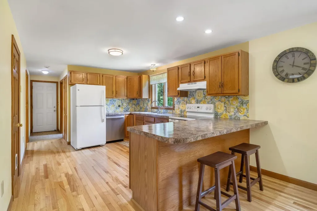 22 Crestwood Drive Westbrook ME 04092