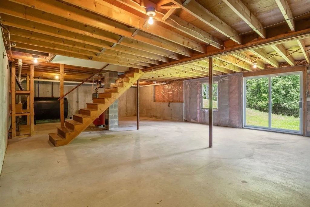 22 Crestwood Drive Westbrook ME 04092