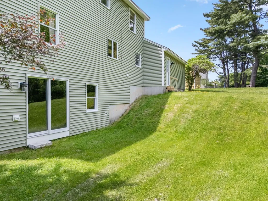 22 Crestwood Drive Westbrook ME 04092