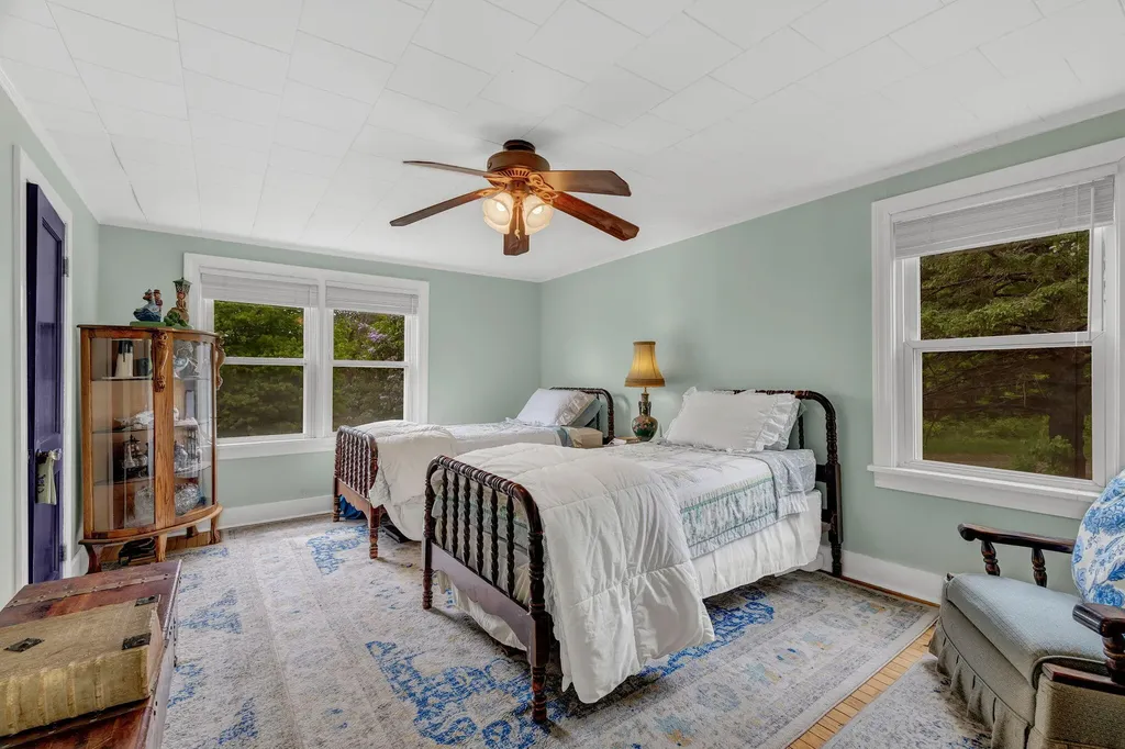 135 Crockett Road Dexter ME 04930