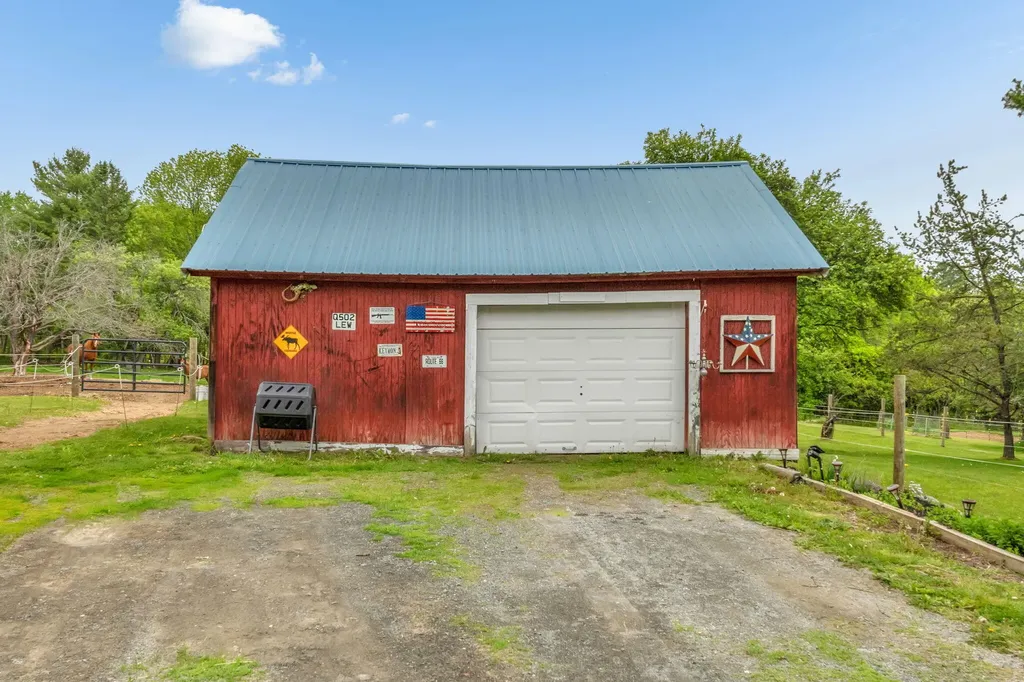 135 Crockett Road Dexter ME 04930