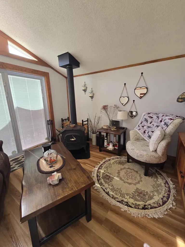 28 Fox Run Lamoine ME 04605