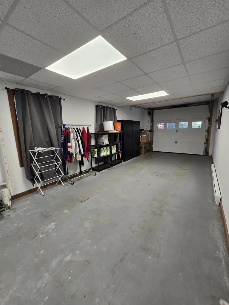 28 Fox Run Lamoine ME 04605