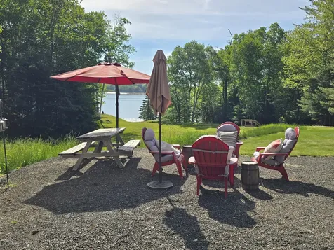 28 Fox Run Lamoine ME 04605