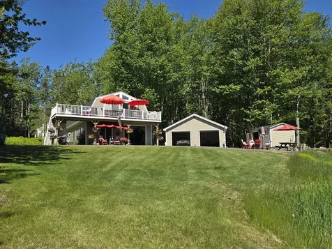 28 Fox Run Lamoine ME 04605