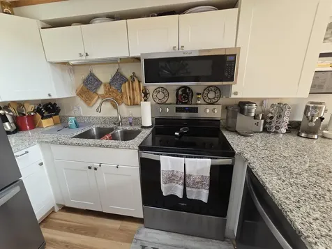 28 Fox Run Lamoine ME 04605