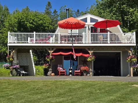 28 Fox Run Lamoine ME 04605