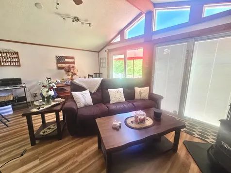 28 Fox Run Lamoine ME 04605