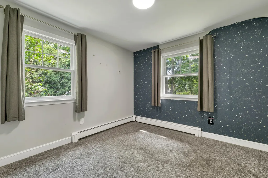 5 Joy Street Sanford ME 04083