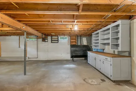 5 Joy Street Sanford ME 04083