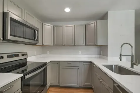 5 Joy Street Sanford ME 04083