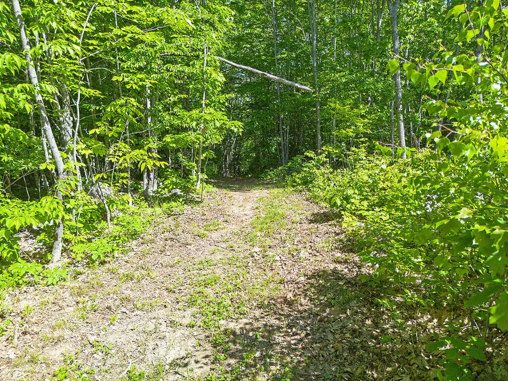 544 Whitefield Road Pittston ME 04345