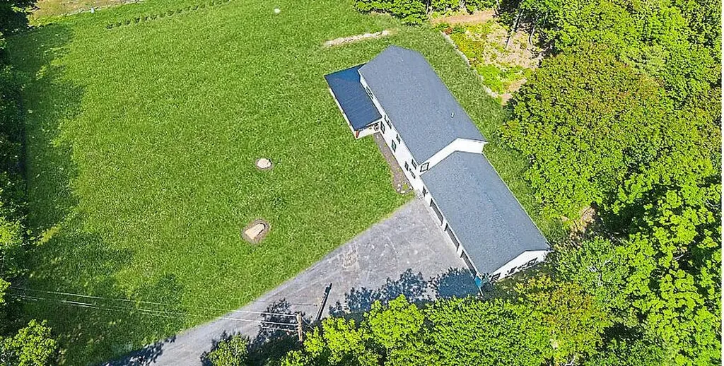 544 Whitefield Road Pittston ME 04345