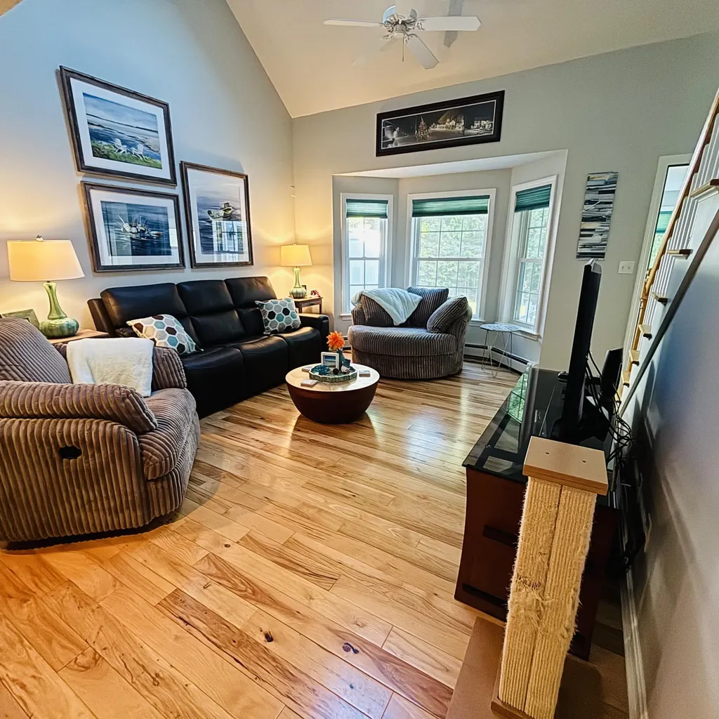 80 Stratford Place Kennebunk ME 04043