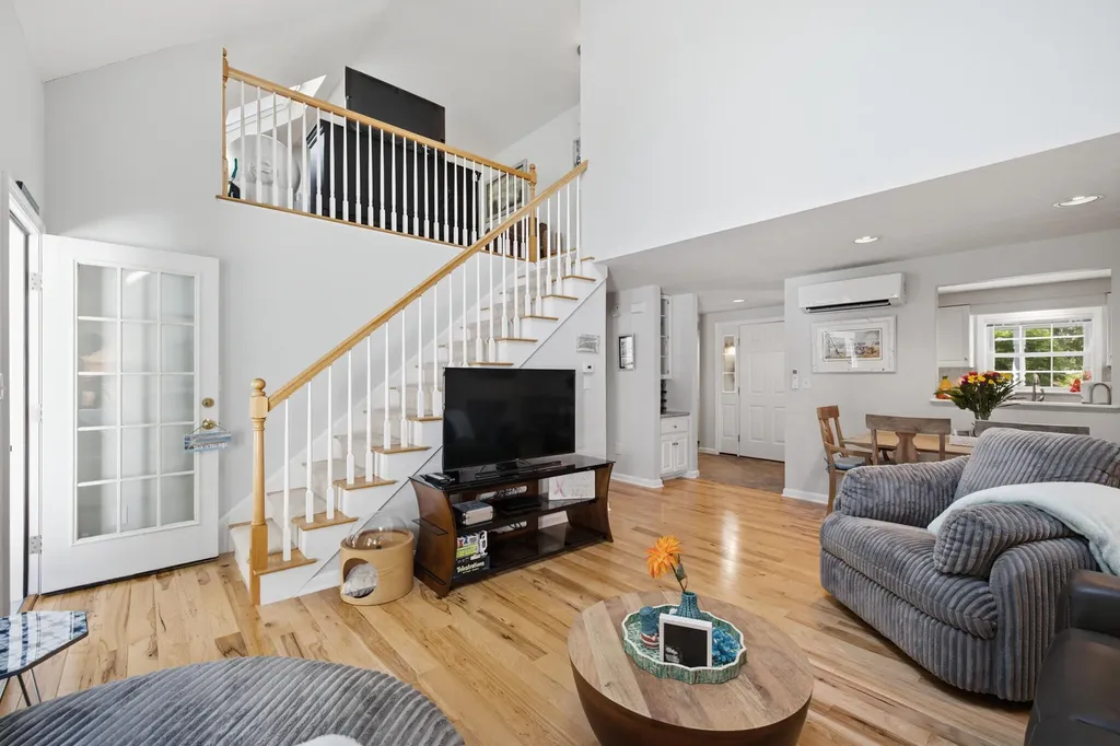 80 Stratford Place Kennebunk ME 04043