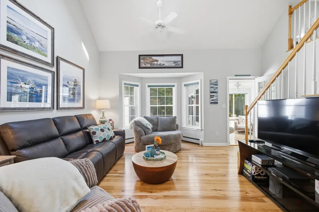 80 Stratford Place Kennebunk ME 04043