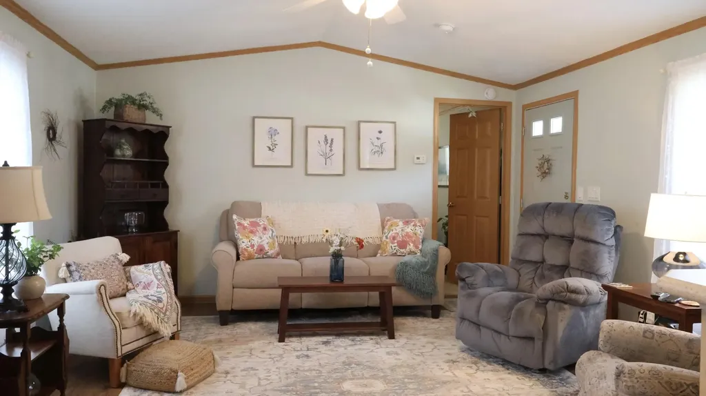 45 Woodside Drive Lisbon ME 04250