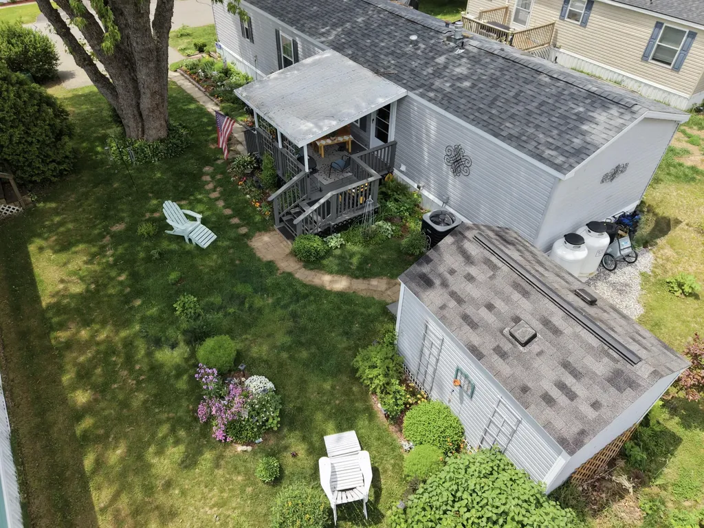 45 Woodside Drive Lisbon ME 04250