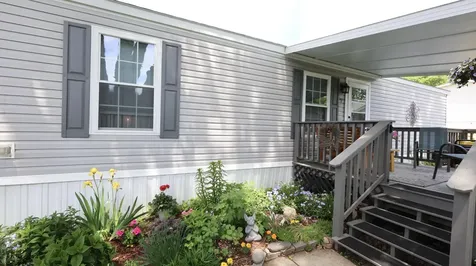45 Woodside Drive Lisbon ME 04250