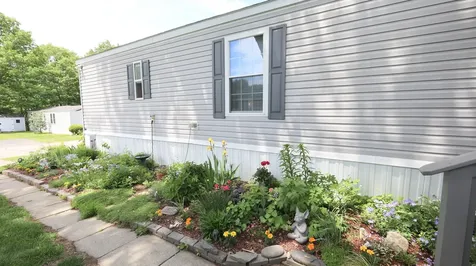45 Woodside Drive Lisbon ME 04250