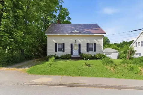 51 Northern Avenue Farmingdale ME 04345