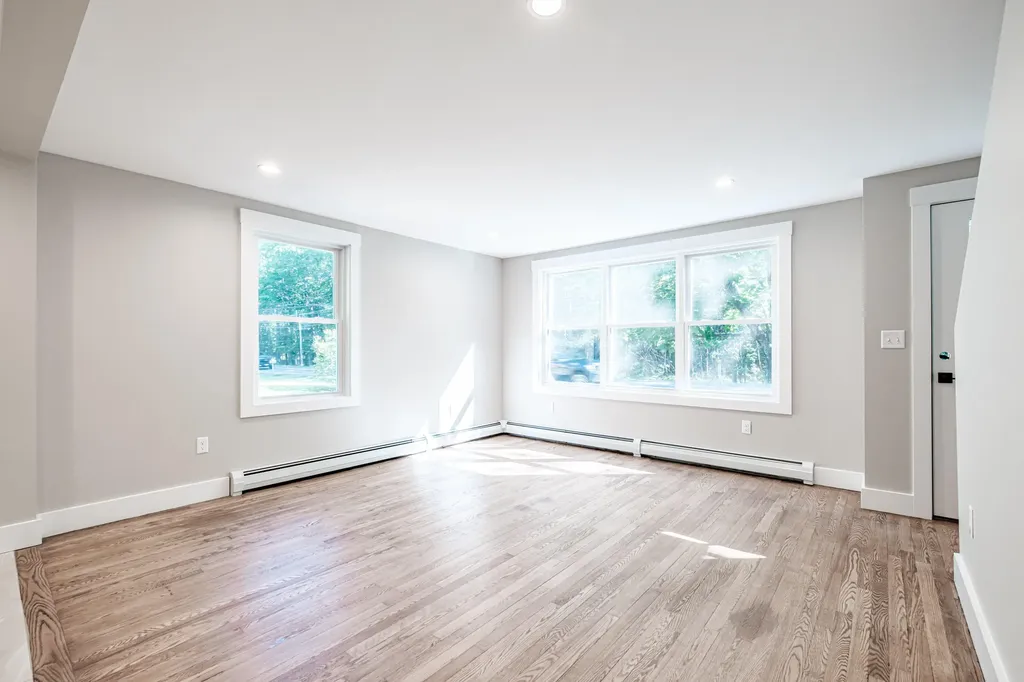 219 Broadturn Road Scarborough ME 04074
