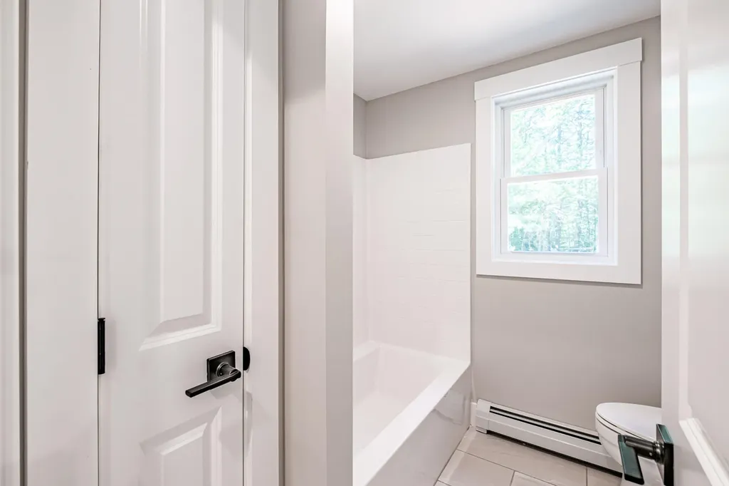 219 Broadturn Road Scarborough ME 04074