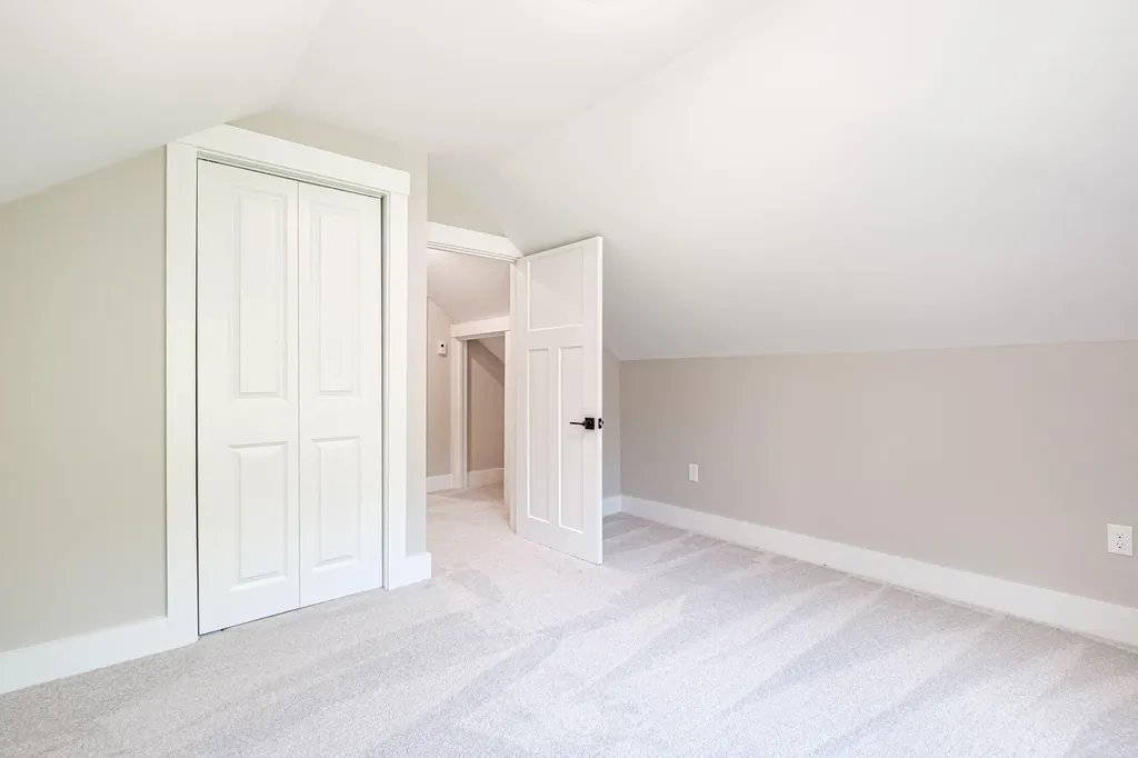 219 Broadturn Road Scarborough ME 04074