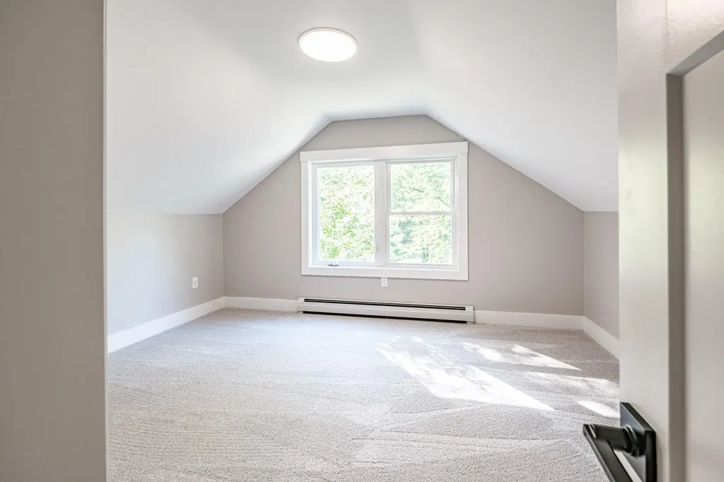 219 Broadturn Road Scarborough ME 04074
