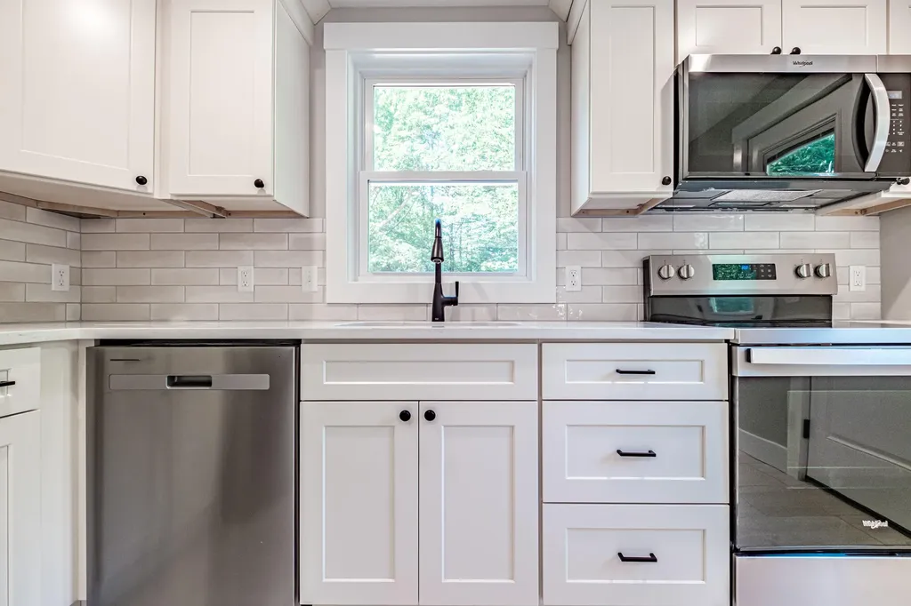 219 Broadturn Road Scarborough ME 04074