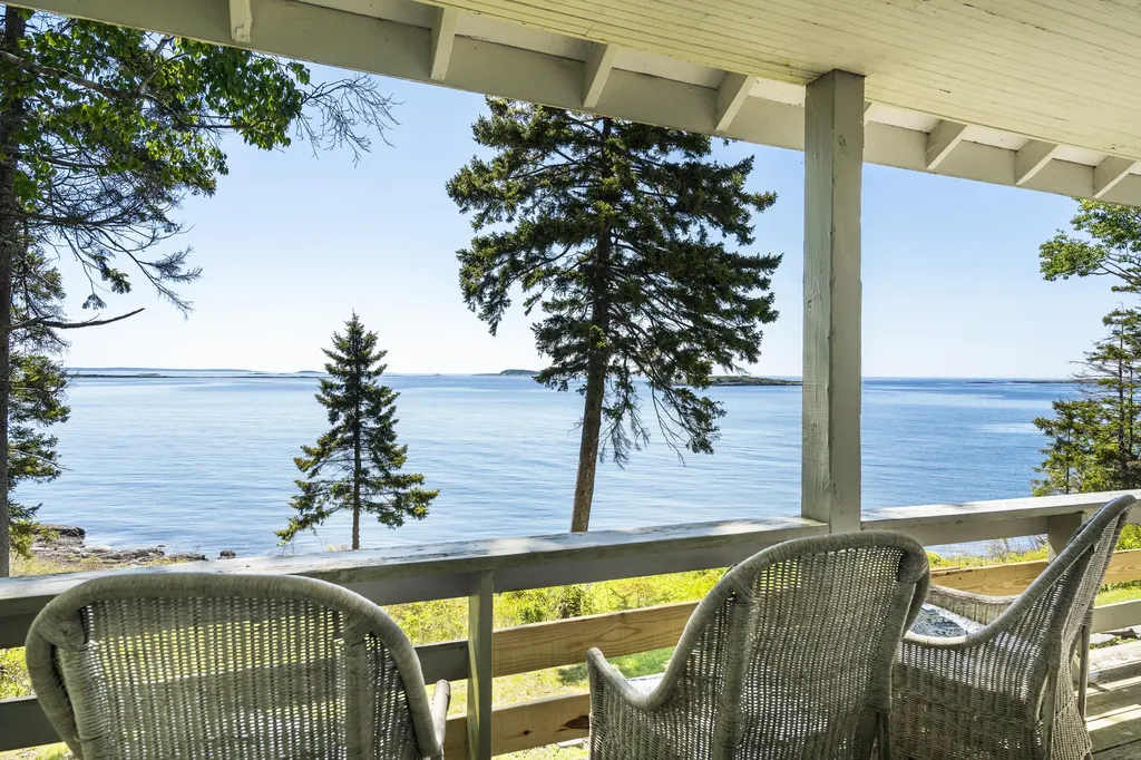 42 Ferris Road Harpswell ME 04066
