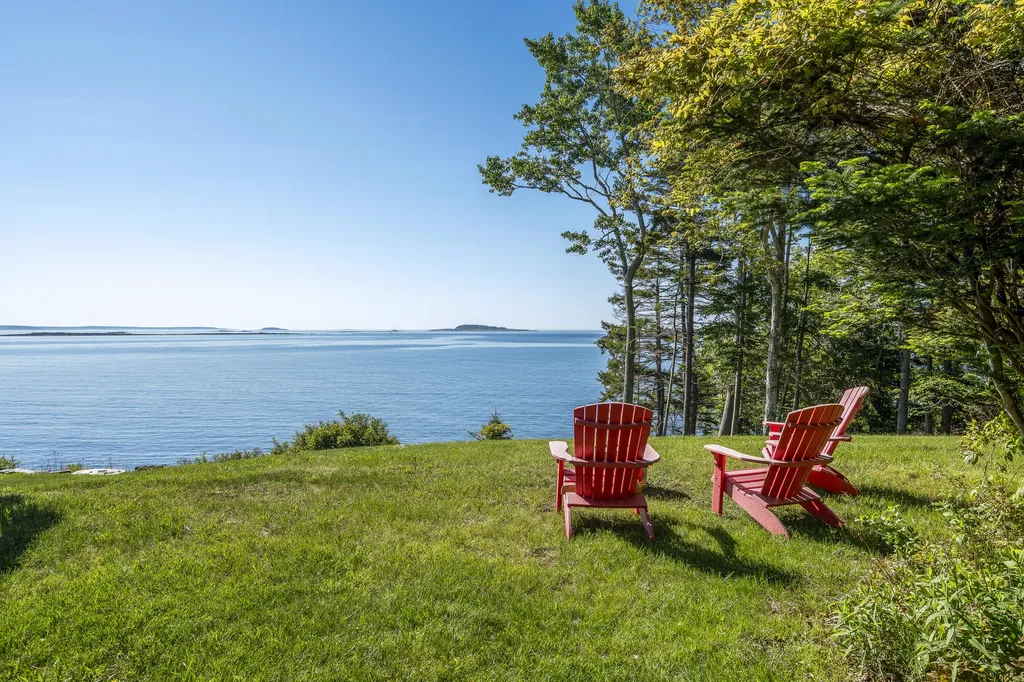 42 Ferris Road Harpswell ME 04066