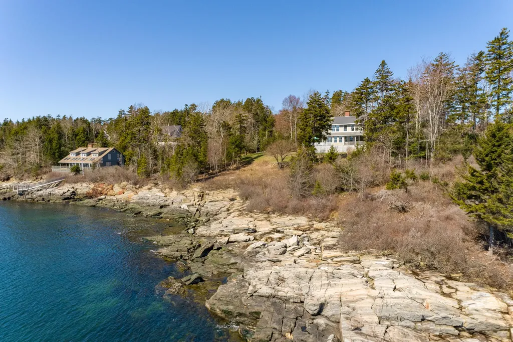 42 Ferris Road Harpswell ME 04066