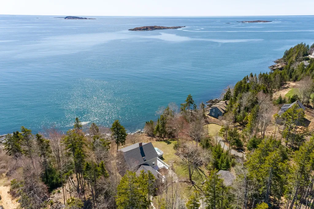 42 Ferris Road Harpswell ME 04066