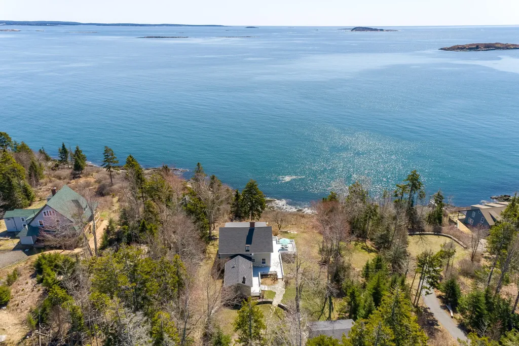 42 Ferris Road Harpswell ME 04066