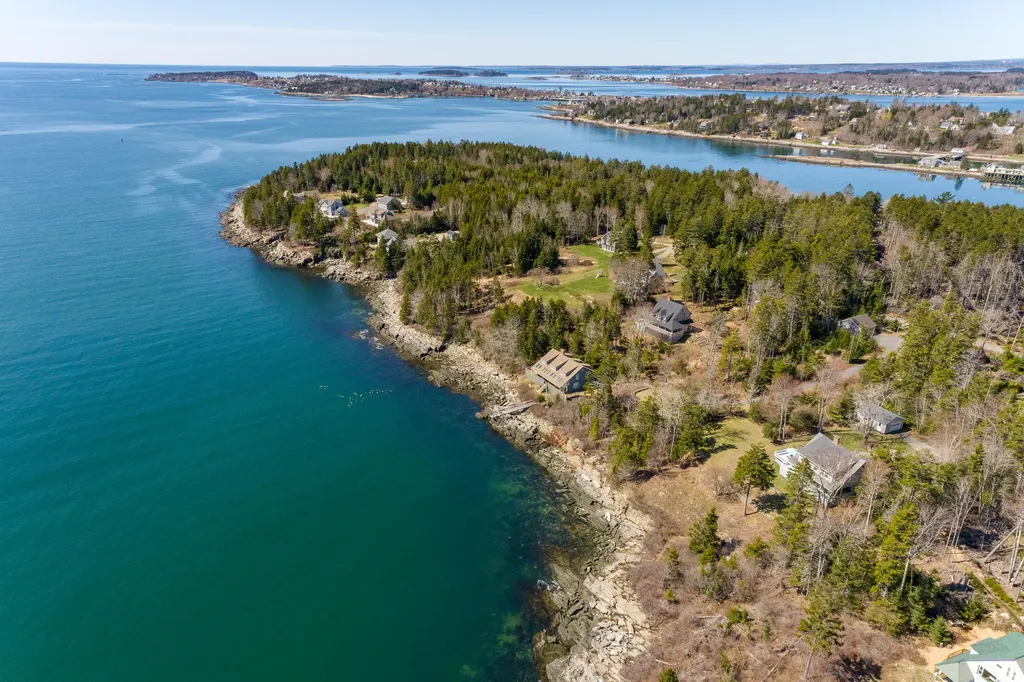 42 Ferris Road Harpswell ME 04066