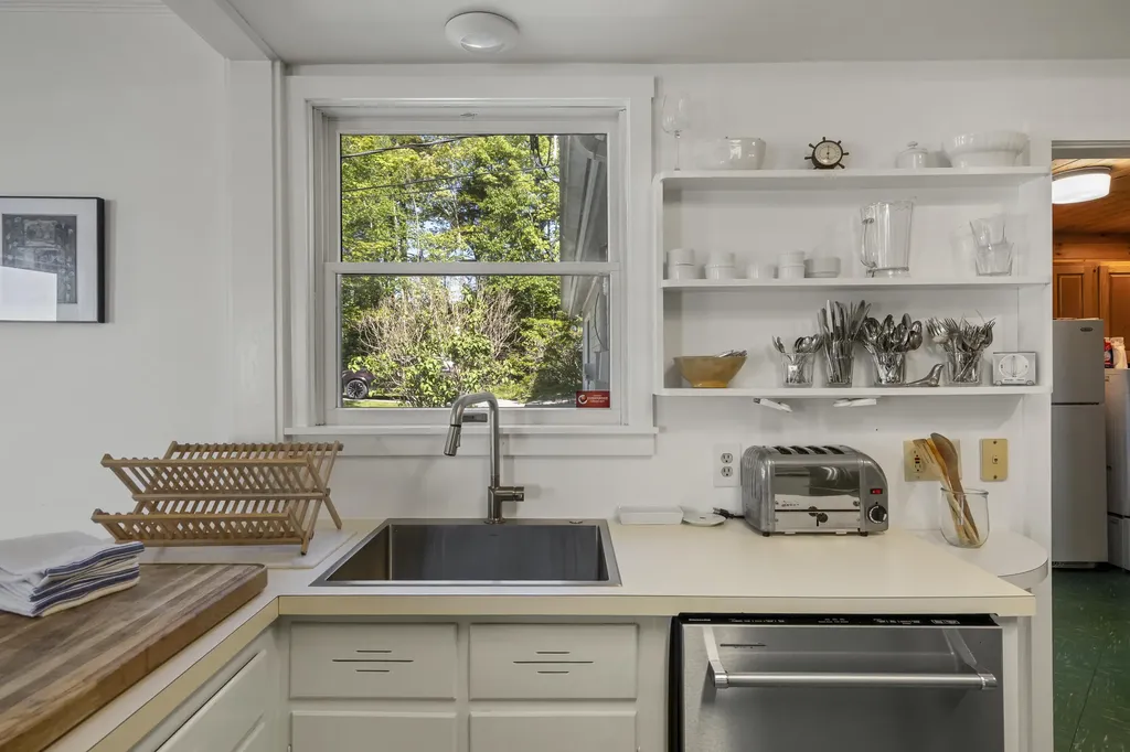 42 Ferris Road Harpswell ME 04066