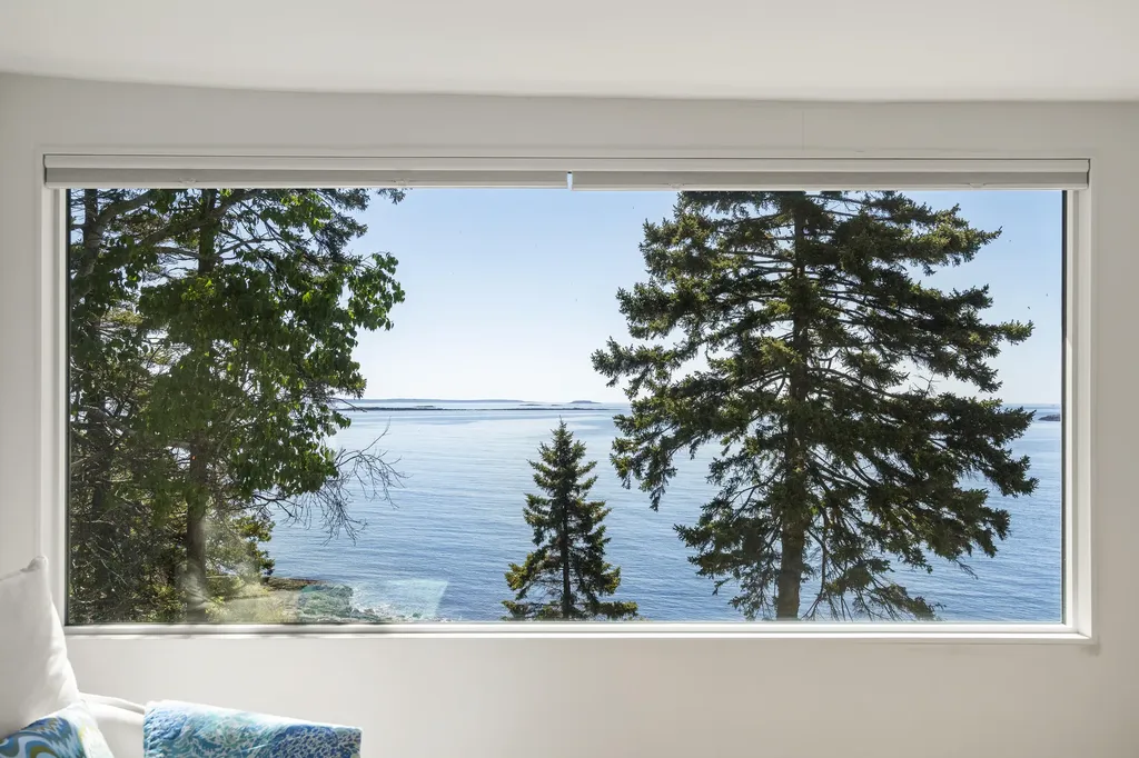 42 Ferris Road Harpswell ME 04066
