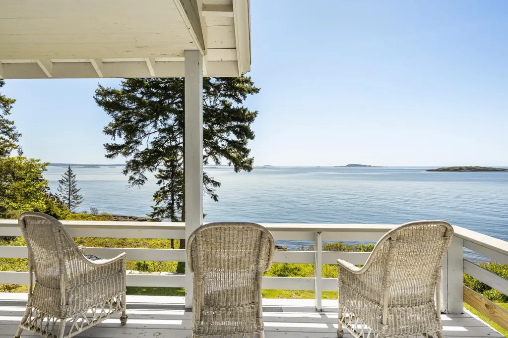 42 Ferris Road Harpswell ME 04066