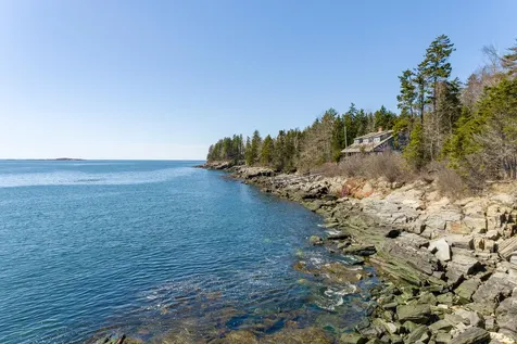 42 Ferris Road Harpswell ME 04066