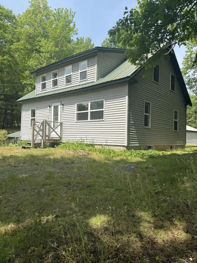 131 Weymouth Road Morrill ME 04952
