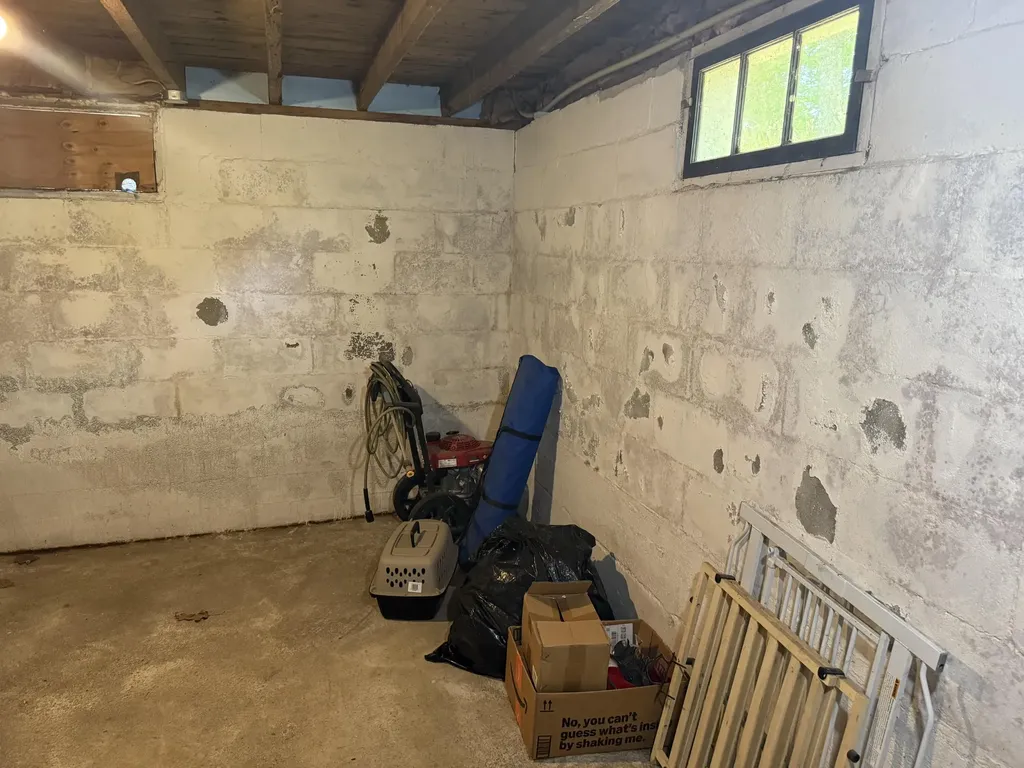131 Weymouth Road Morrill ME 04952